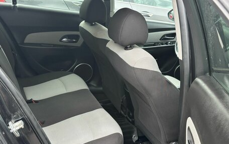 Chevrolet Cruze II, 2011 год, 749 000 рублей, 20 фотография