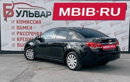 Chevrolet Cruze II, 2011 год, 749 000 рублей, 4 фотография