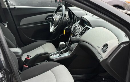 Chevrolet Cruze II, 2011 год, 749 000 рублей, 22 фотография
