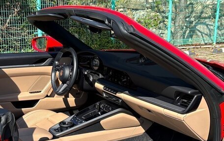 Porsche 911, 2022 год, 13 500 000 рублей, 9 фотография