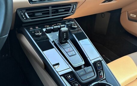 Porsche 911, 2022 год, 13 500 000 рублей, 17 фотография