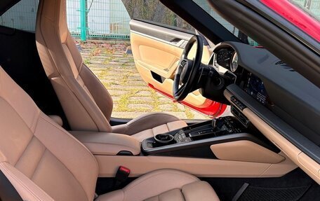 Porsche 911, 2022 год, 13 500 000 рублей, 12 фотография