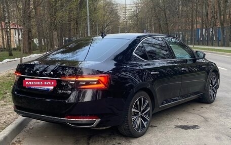 Skoda Superb III рестайлинг, 2025 год, 4 300 000 рублей, 8 фотография