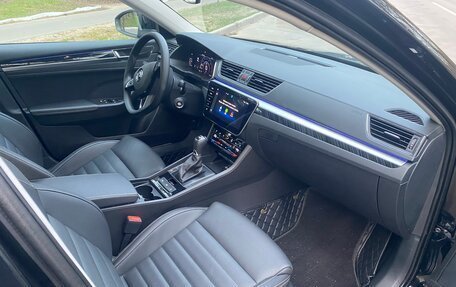 Skoda Superb III рестайлинг, 2025 год, 4 300 000 рублей, 18 фотография