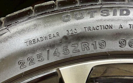 Toyota C-HR I рестайлинг, 2019 год, 1 650 000 рублей, 13 фотография