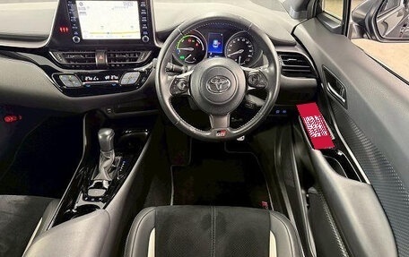 Toyota C-HR I рестайлинг, 2019 год, 1 650 000 рублей, 15 фотография