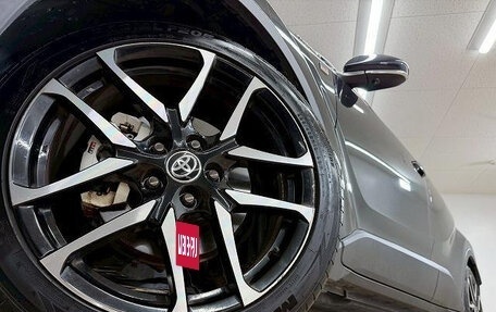 Toyota C-HR I рестайлинг, 2019 год, 1 650 000 рублей, 12 фотография