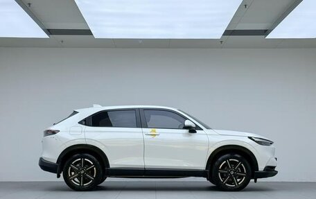 Honda Vezel, 2023 год, 1 860 548 рублей, 4 фотография