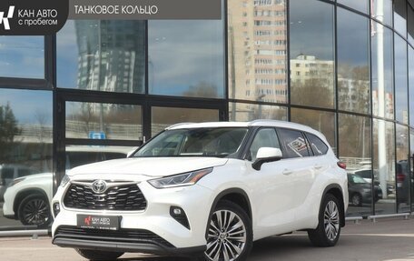 Toyota Highlander, 2021 год, 5 700 000 рублей, 1 фотография