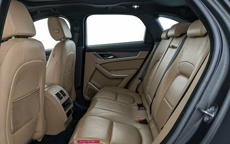 Jaguar F-Pace, 2021 год, 5 534 500 рублей, 18 фотография