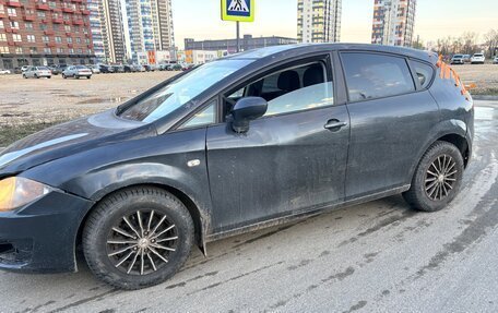 SEAT Leon II, 2011 год, 240 000 рублей, 2 фотография