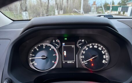 Toyota Land Cruiser Prado 150 рестайлинг 2, 2021 год, 5 990 000 рублей, 14 фотография