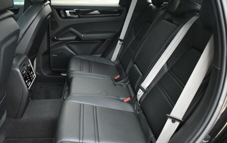 Porsche Cayenne III, 2023 год, 10 630 000 рублей, 24 фотография