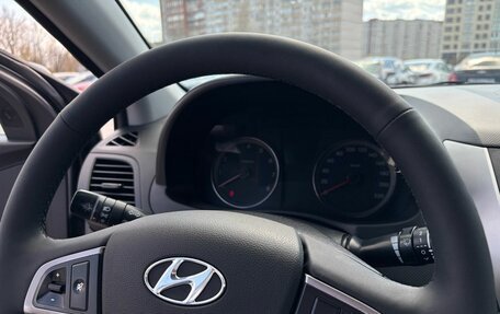 Hyundai Solaris II рестайлинг, 2014 год, 1 040 000 рублей, 14 фотография