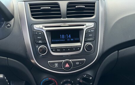 Hyundai Solaris II рестайлинг, 2014 год, 1 040 000 рублей, 12 фотография