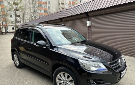 Volkswagen Tiguan I, 2010 год, 1 049 000 рублей, 2 фотография