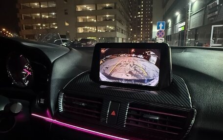 Mazda 3, 2018 год, 1 960 000 рублей, 10 фотография