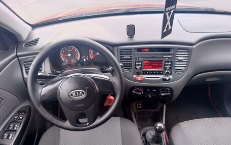KIA Rio II, 2011 год, 415 000 рублей, 11 фотография