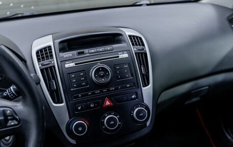 KIA cee'd I рестайлинг, 2011 год, 674 000 рублей, 15 фотография