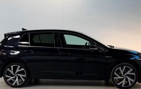 Volkswagen Golf VIII, 2023 год, 2 620 000 рублей, 7 фотография