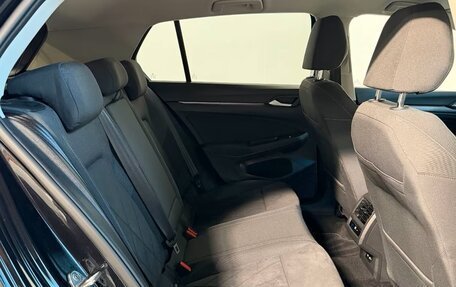 Volkswagen Golf VIII, 2023 год, 2 620 000 рублей, 15 фотография