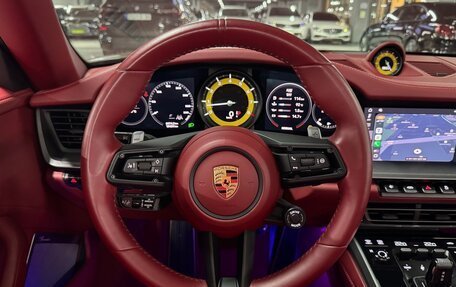 Porsche 911, 2022 год, 14 700 000 рублей, 7 фотография