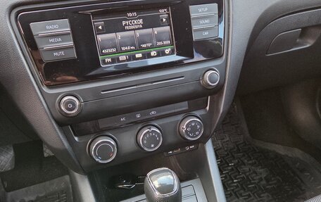 Skoda Octavia, 2015 год, 1 295 000 рублей, 14 фотография