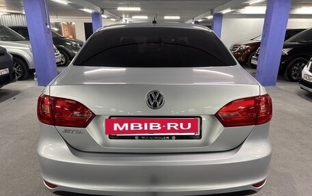 Volkswagen Jetta VI, 2013 год, 959 000 рублей, 6 фотография