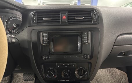 Volkswagen Jetta VI, 2013 год, 959 000 рублей, 12 фотография