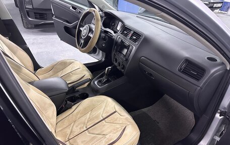 Volkswagen Jetta VI, 2013 год, 959 000 рублей, 15 фотография