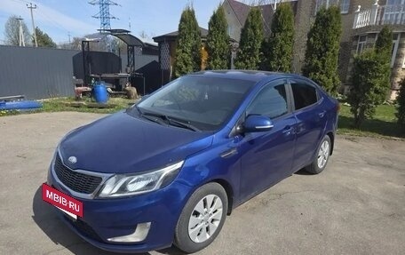 KIA Rio III рестайлинг, 2013 год, 620 000 рублей, 2 фотография