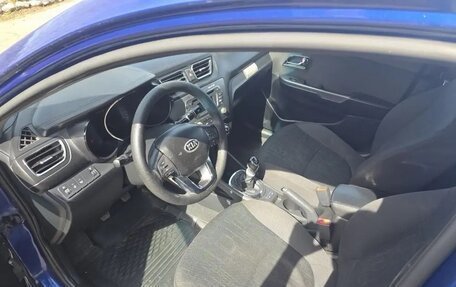 KIA Rio III рестайлинг, 2013 год, 620 000 рублей, 13 фотография