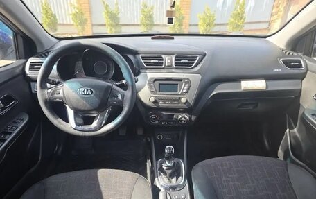 KIA Rio III рестайлинг, 2013 год, 620 000 рублей, 14 фотография