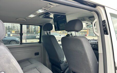 Volkswagen Caravelle T5, 2013 год, 1 400 000 рублей, 13 фотография