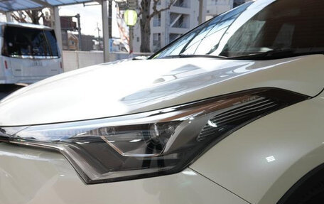 Toyota C-HR I рестайлинг, 2019 год, 1 600 000 рублей, 5 фотография