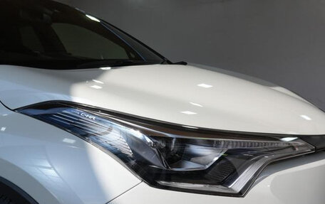 Toyota C-HR I рестайлинг, 2019 год, 1 600 000 рублей, 3 фотография