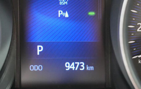 Toyota C-HR I рестайлинг, 2019 год, 1 600 000 рублей, 27 фотография