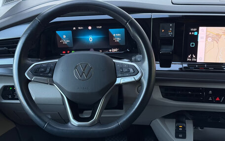 Volkswagen Multivan, 2023 год, 4 750 000 рублей, 10 фотография