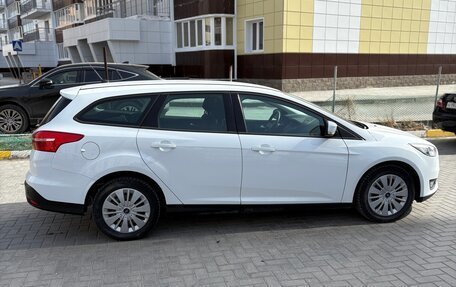 Ford Focus III, 2015 год, 835 000 рублей, 3 фотография