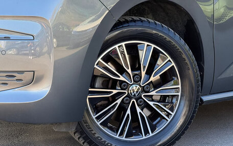 Volkswagen Multivan, 2023 год, 4 750 000 рублей, 26 фотография