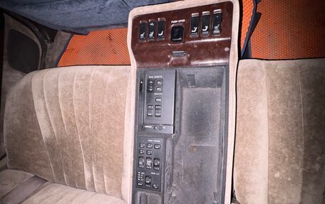 Toyota Crown Majesta, 1994 год, 600 000 рублей, 16 фотография