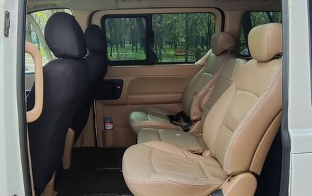 Hyundai Grand Starex Grand Starex I рестайлинг 2, 2008 год, 1 000 000 рублей, 9 фотография