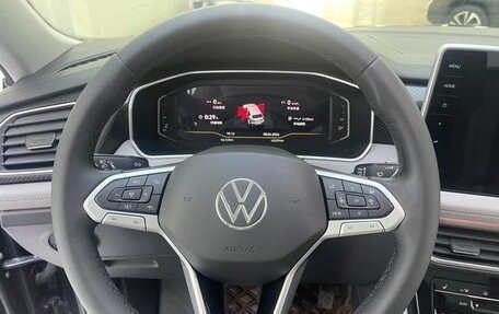 Volkswagen Touran III, 2022 год, 2 250 548 рублей, 9 фотография