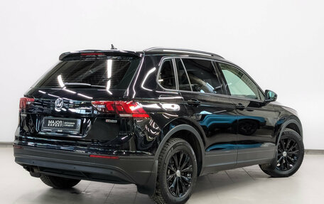 Volkswagen Tiguan II, 2020 год, 2 695 000 рублей, 5 фотография