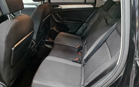 Volkswagen Tiguan II, 2020 год, 2 695 000 рублей, 17 фотография