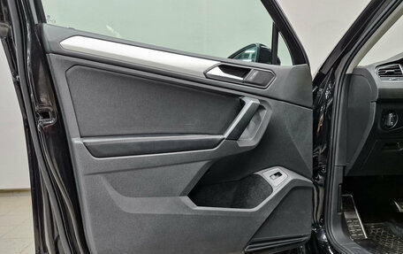 Volkswagen Tiguan II, 2020 год, 2 695 000 рублей, 18 фотография