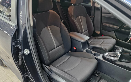 KIA Cerato IV, 2019 год, 1 900 000 рублей, 22 фотография