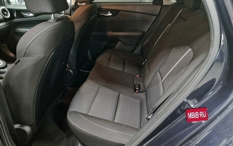 KIA Cerato IV, 2019 год, 1 900 000 рублей, 17 фотография