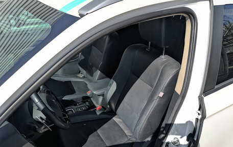 Mitsubishi Outlander III рестайлинг 3, 2017 год, 2 250 000 рублей, 20 фотография