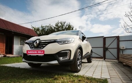 Renault Kaptur I рестайлинг, 2020 год, 2 120 000 рублей, 4 фотография